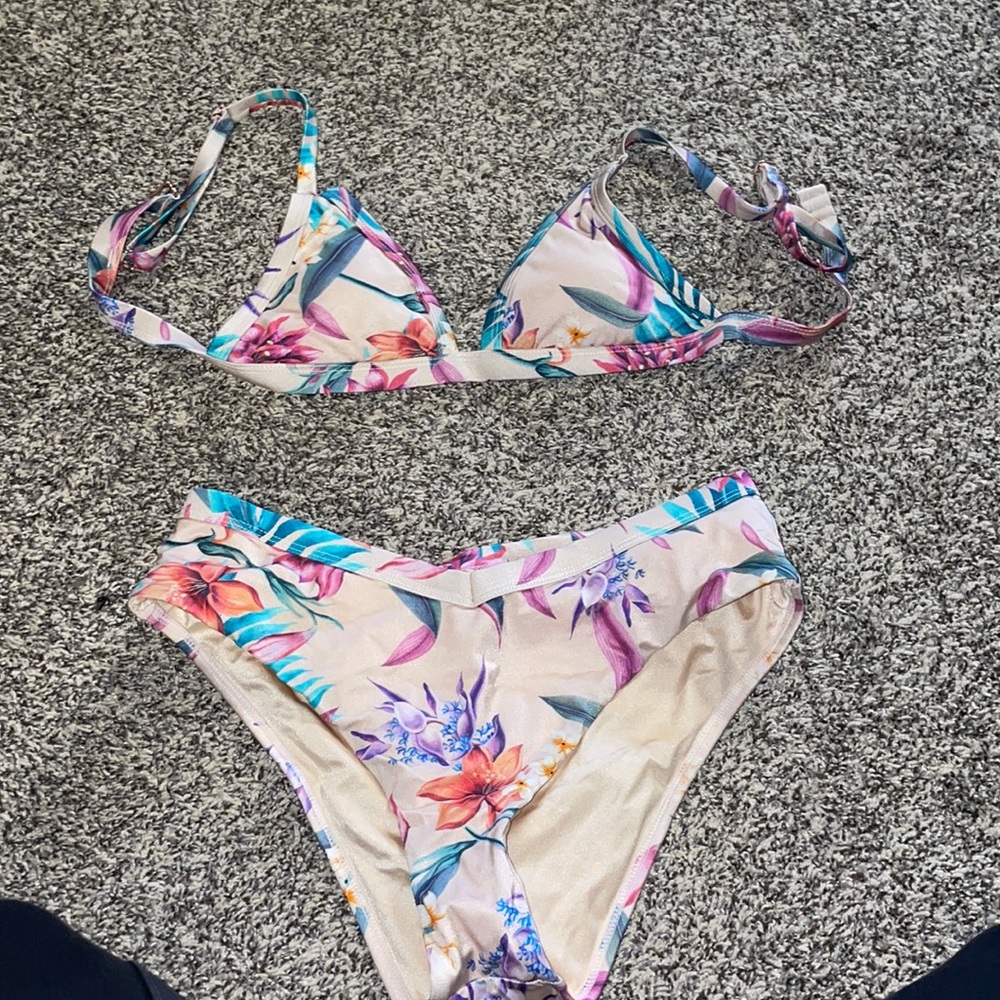 L.A. Hearts Bikini